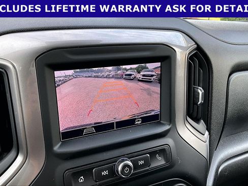 Used 2024 Chevrolet Silverado 1500 Custom AWD/4WD image 17