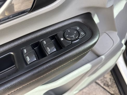 Used 2020 GMC Terrain SLE w/ LPO, Floor Liner Package image 17