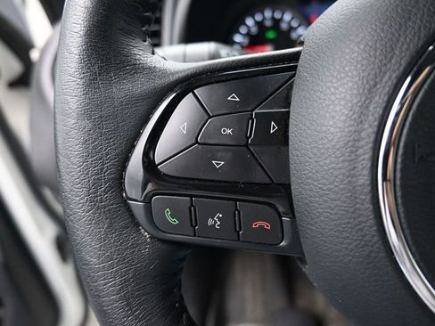 Used 2022 Jeep Renegade Altitude w/ Sun/Sound Group image 16