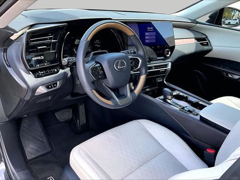 Used 2026 Lexus RX 350 Premium Plus w/ Convenience Package FWD image 18