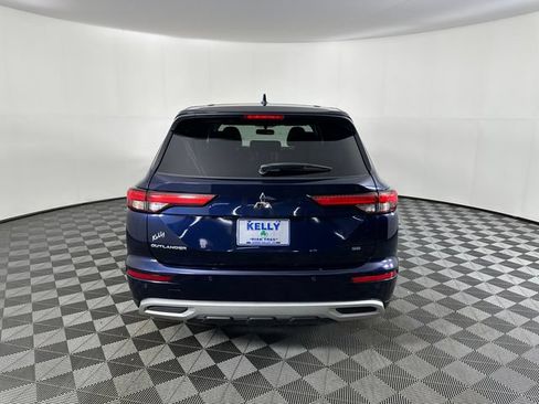 Used 2022 Mitsubishi Outlander SE FWD image 32