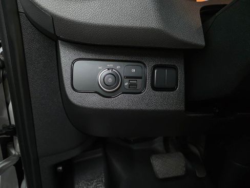 Used 2022 Mercedes-Benz Sprinter 2500 image 25