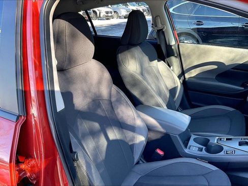 Certified 2025 Subaru Crosstrek 2.0i Premium image 7