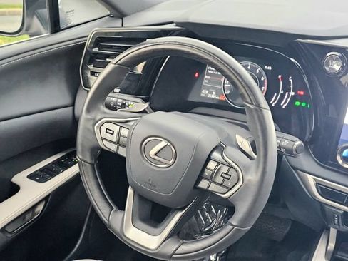 Used 2023 Lexus RX 350 Premium w/ Accessory Package (Z1) AWD/4WD image 30