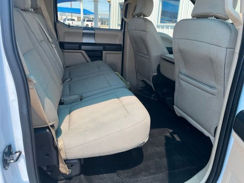 Used 2015 Ford F150 XLT w/ Equipment Group 302A Luxury RWD image 9