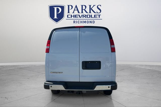 New 2025 Chevrolet Express 2500 w/ Driver Convenience Package RWD image 8