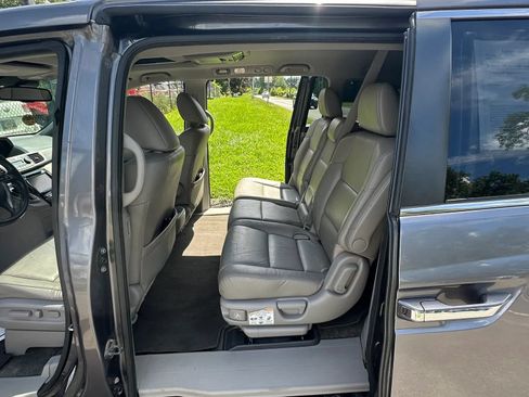 Used 2015 Honda Odyssey EX-L image 22