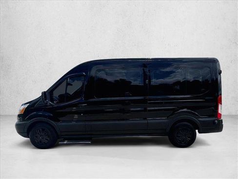 Used 2019 Ford Transit 350 XLT RWD image 5