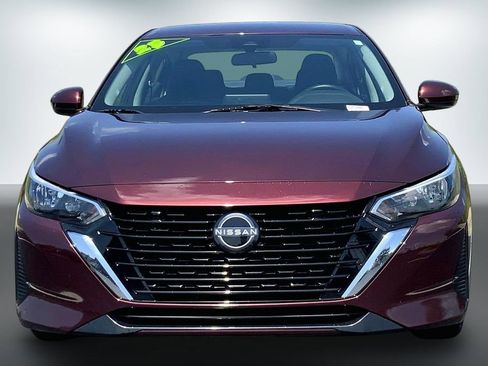 Used 2025 Nissan Sentra SV FWD image 3