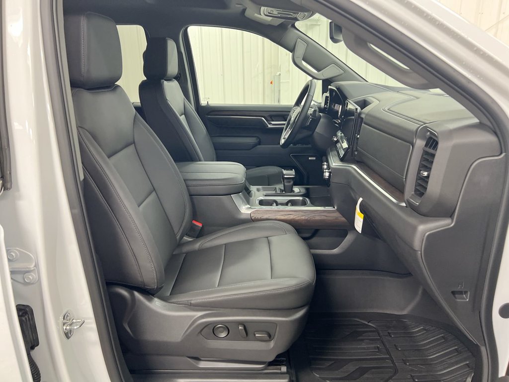 Used 2026 GMC Sierra 1500 SLT w/ SLT Premium Package AWD/4WD image 22