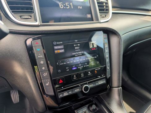 Certified 2025 INFINITI QX50 Luxe AWD/4WD image 25