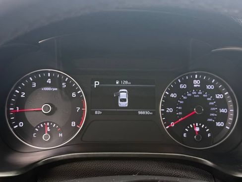 Used 2022 Kia Forte GT-Line w/ GT-Line Premium Package FWD image 14