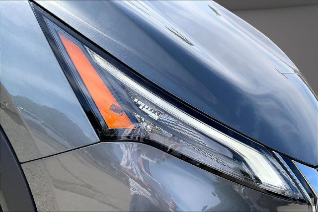 Certified 2023 Nissan Rogue S FWD image 28