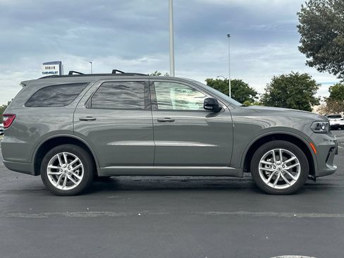 Used 2024 Dodge Durango GT AWD/4WD image 3