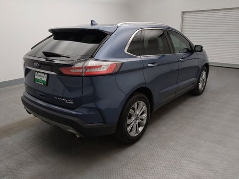 Used 2019 Ford Edge Titanium FWD image 10