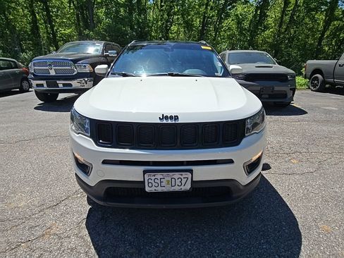 Used 2018 Jeep Compass Latitude w/ Popular Equipment Group FWD image 11