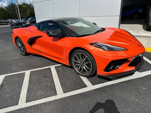 Used 2025 Chevrolet Corvette Stingray Premium Conv w/ Z51 Performance Package RWD image 23