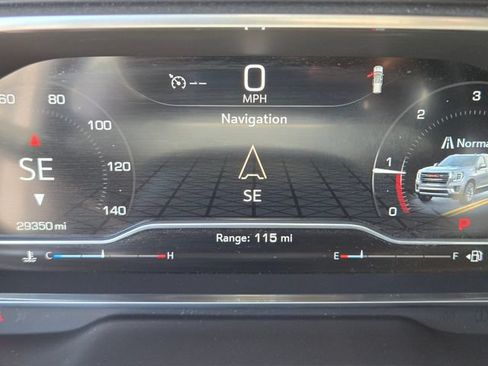 Used 2023 GMC Yukon XL SLE w/ Gmc Pro Safety Plus Package RWD image 19