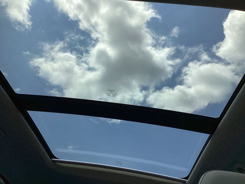 Used 2026 Volvo XC40 B5 Plus w/ Protection Package Premier image 31