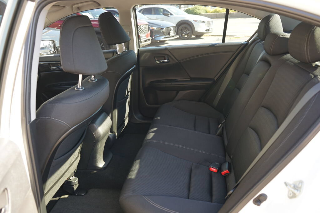 Used 2014 Honda Accord Sport image 17
