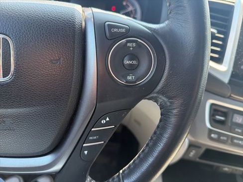 Used 2017 Honda Ridgeline RTL-T image 24