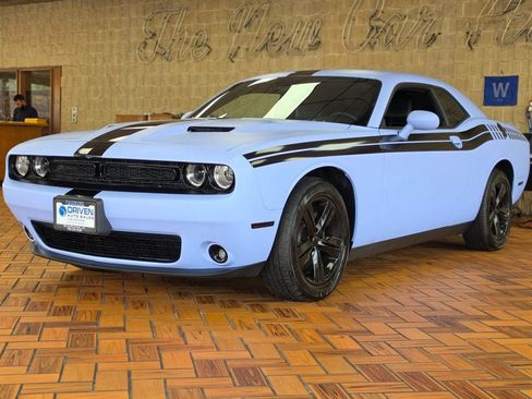 Used 2019 Dodge Challenger SXT w/ Plus Package RWD image 4