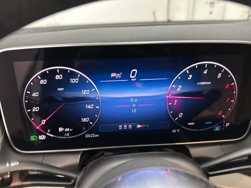 Used 2026 Mercedes-Benz GLC 300 image 13