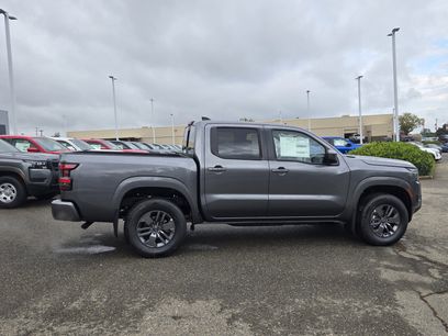 New 2026 Nissan Frontier SV w/ Tow Package