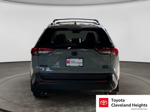 Used 2023 Toyota RAV4 XLE Premium AWD/4WD image 6