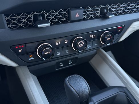 Certified 2023 Honda Accord EX image 19