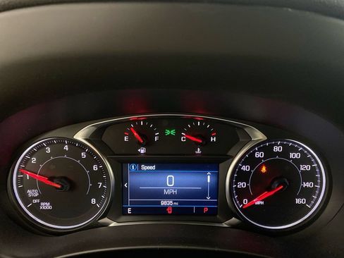 Used 2024 GMC Terrain SLE w/ Driver Convenience Package FWD image 15