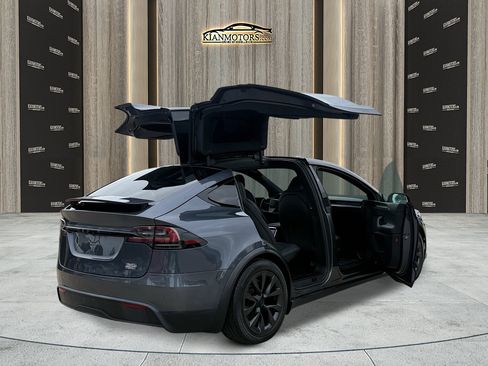 Used 2022 Tesla Model X Plaid AWD/4WD image 33