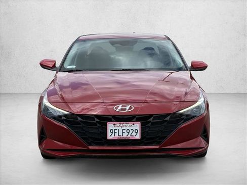 Certified 2023 Hyundai Elantra SEL FWD image 2