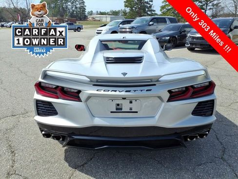 Used 2023 Chevrolet Corvette Stingray w/ Z51 Performance Package image 4