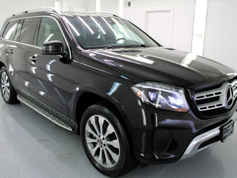 Used 2018 Mercedes-Benz GLS 450 4MATIC w/ Premium Package image 12