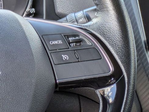 Used 2018 Mitsubishi Outlander Sport SE AWD/4WD image 16