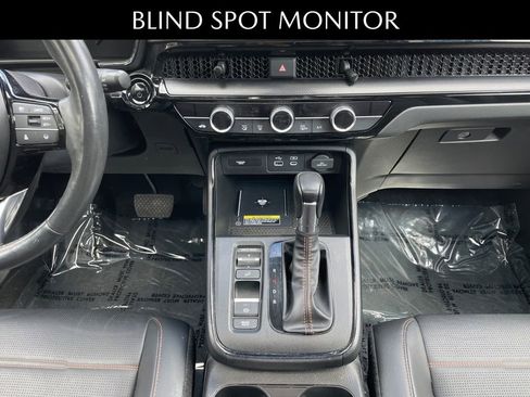 Used 2024 Honda CR-V Sport Touring image 7