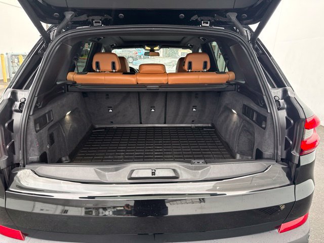 Used 2019 BMW X5 xDrive40i AWD/4WD image 14