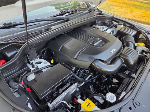 Used 2015 Jeep Grand Cherokee Limited AWD/4WD image 24