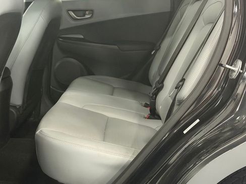 Used 2020 Hyundai Kona Limited AWD/4WD image 24