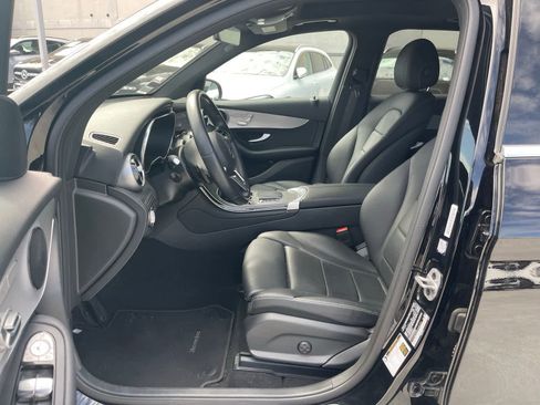 Used 2022 Mercedes-Benz GLC 300 image 7