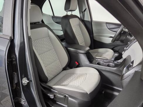 Used 2020 Chevrolet Equinox LS AWD/4WD image 34