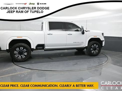 Used 2024 GMC Sierra 2500 Denali w/ Denali Reserve Package AWD/4WD image 4