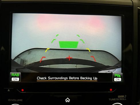 Used 2022 Subaru Forester Touring AWD/4WD image 16