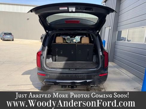 Used 2021 Kia Telluride SX w/ Nightfall Edition Package image 6