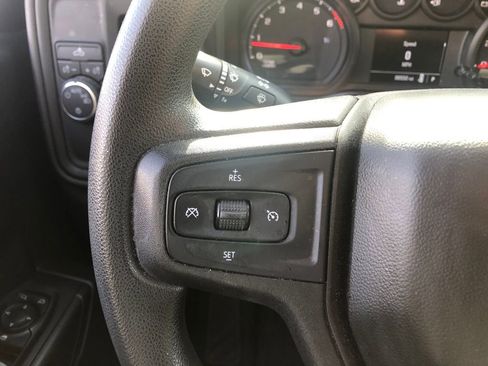 Used 2019 Chevrolet Silverado 1500 Custom w/ Custom Convenience Package image 12