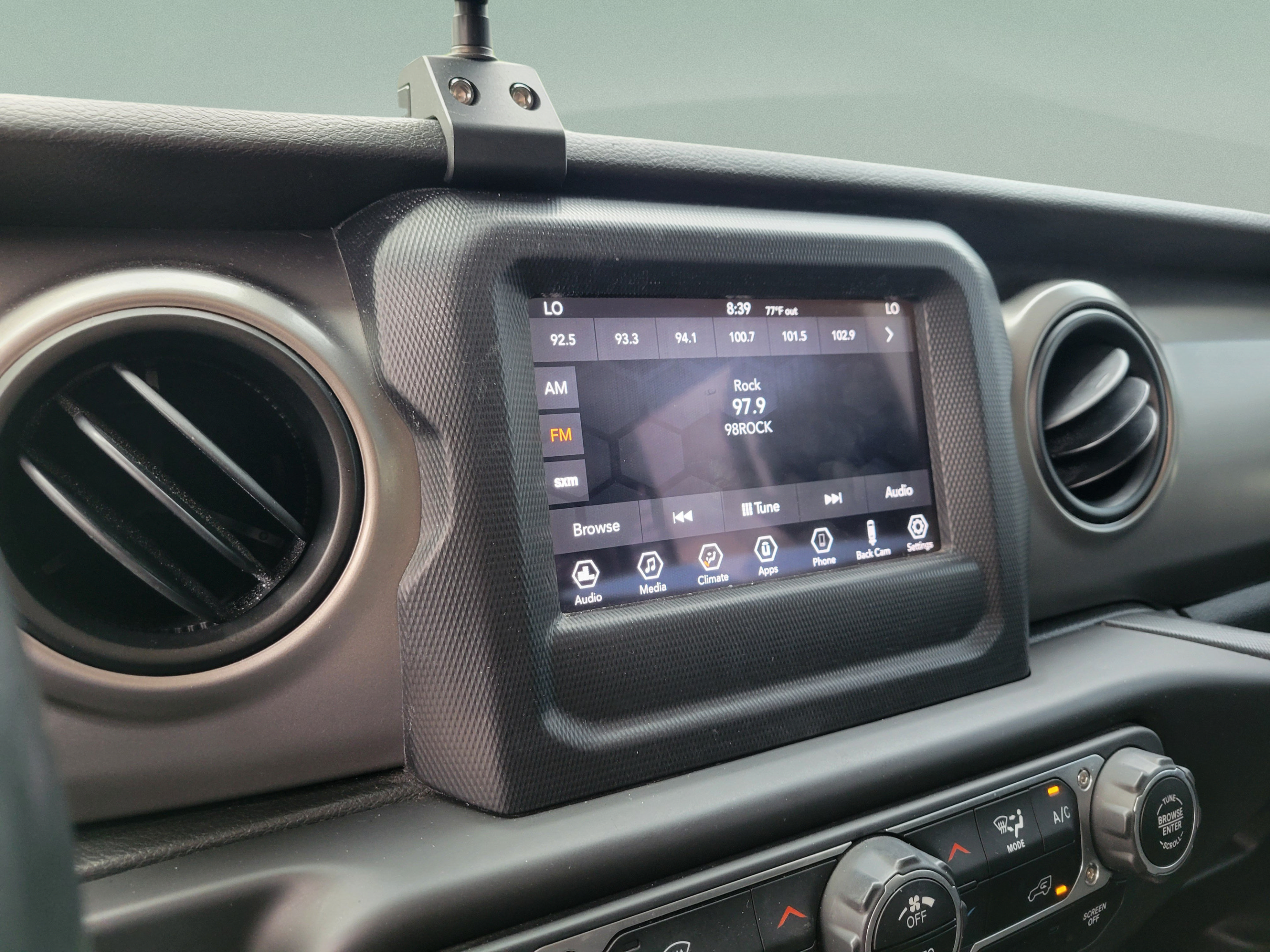 Used 2018 Jeep Wrangler Unlimited Sport S AWD/4WD image 19