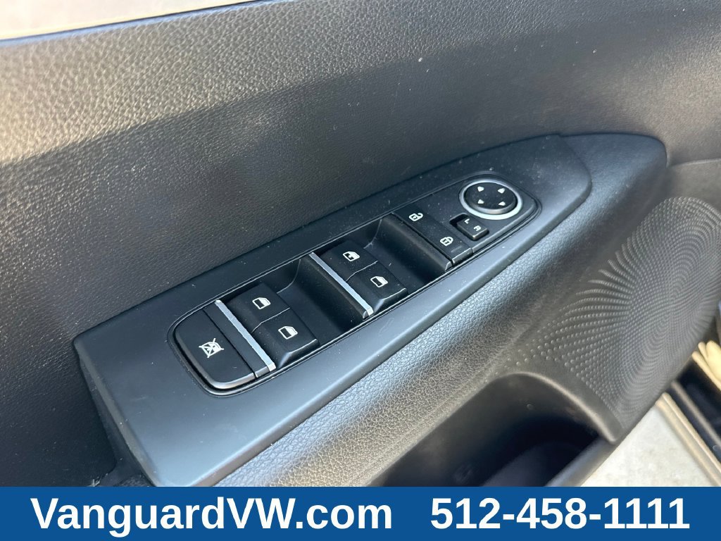 Used 2023 Kia Forte LXS FWD image 17