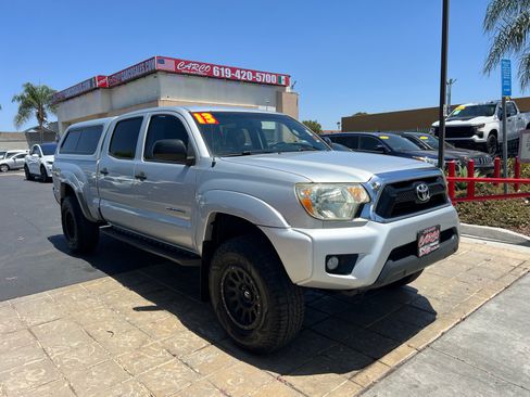 Used 2013 Toyota Tacoma PreRunner w/ SR5 Pkg RWD image 2
