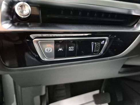 New 2026 Cadillac Lyriq Premium Luxury image 20